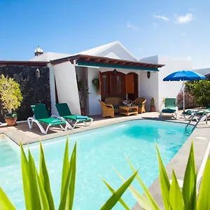 alizuth-villa.puertodelcarmen-hotels.org/